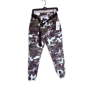 NWT American Bazi Camo Cargo‎ Joggers with Belt Green White Camouflage Size M
